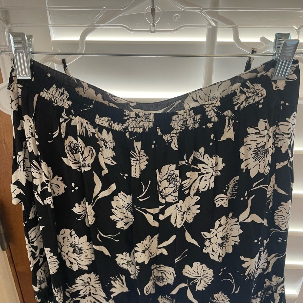 Free People I’ve Got A Feeling Black White Floral Skirt and Top Set, NWT, Small - Picture 8 of 15